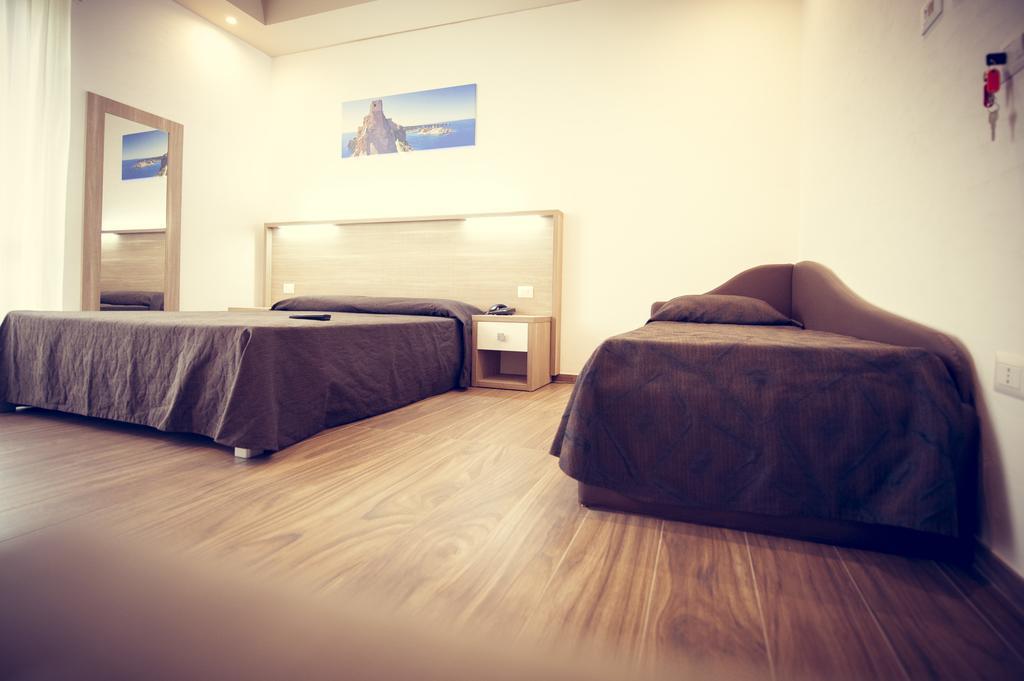 Hotel Fini 3*
