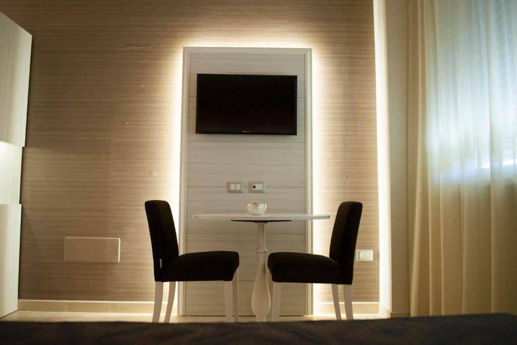 Hotel Fini